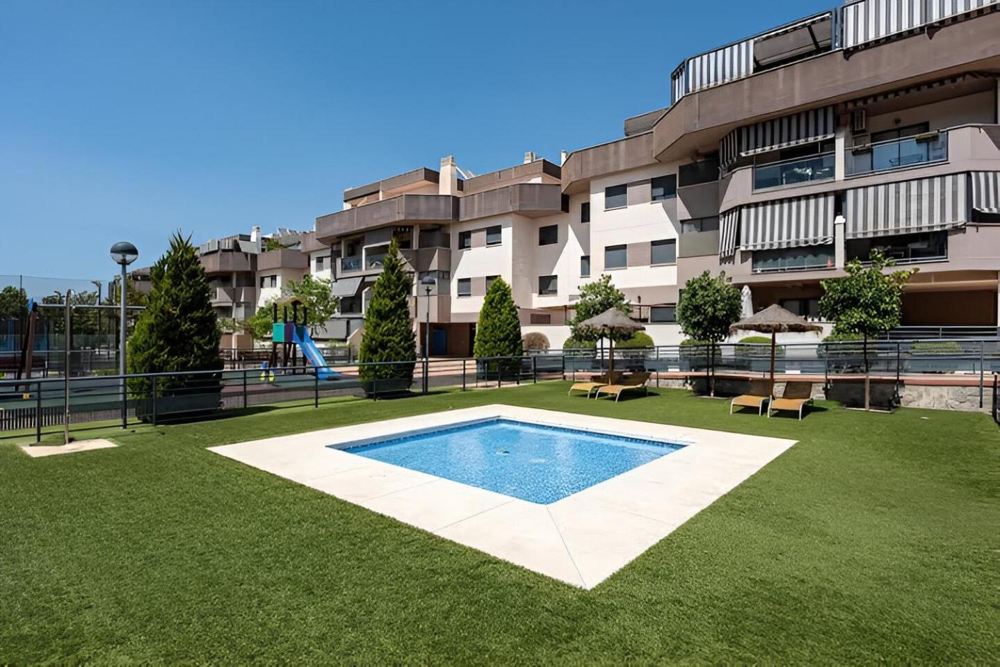 Ven Descansa Y Conoce Malaga Ngoại thất bức ảnh