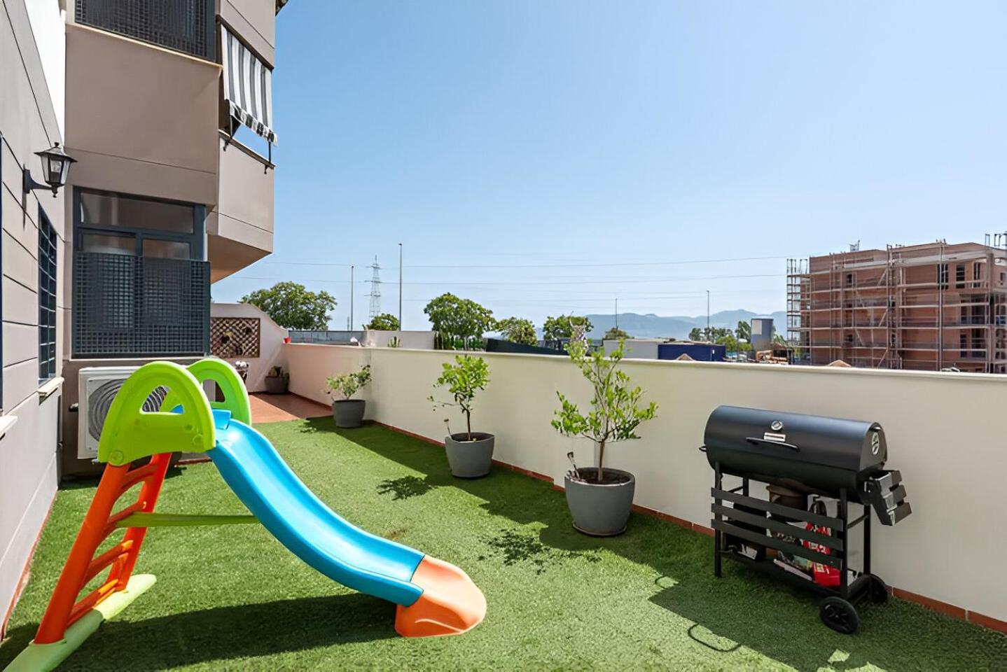 Ven Descansa Y Conoce Malaga Ngoại thất bức ảnh